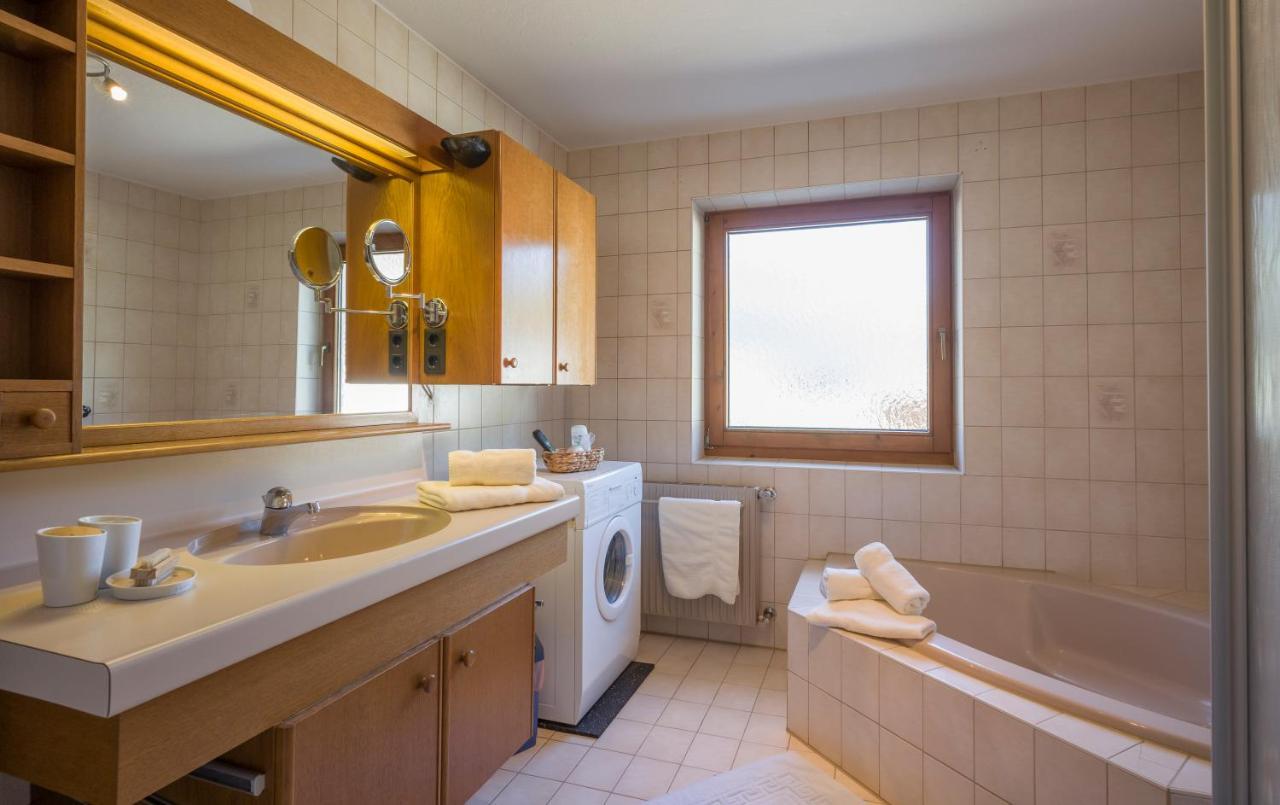 Apart Pfister Хипах Екстериор снимка